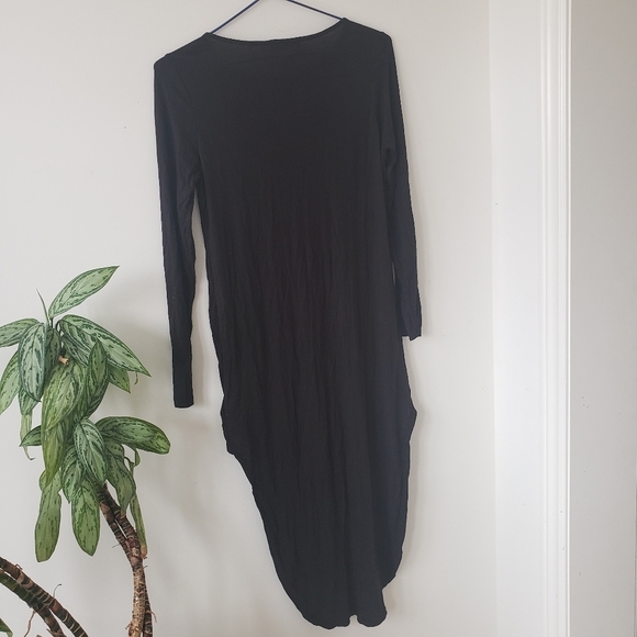 Asymmetrical Black top - Picture 3 of 3